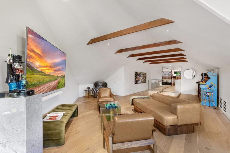 Beverly Treehouse_16