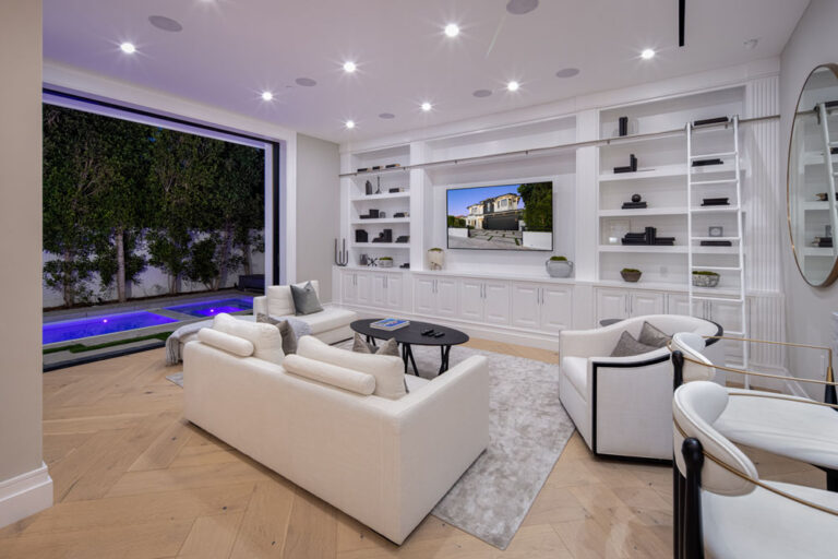 Gardner Modern - West Hollywood, 5 Bd + Office, 6 Ba, 5,506 SF, Modern, Pool-Hot Tub, Indoor-Outdoor Living, Theater-10