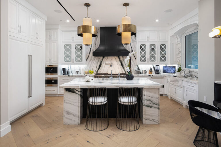 Gardner Modern - West Hollywood, 5 Bd + Office, 6 Ba, 5,506 SF, Modern, Pool-Hot Tub, Indoor-Outdoor Living, Theater-11