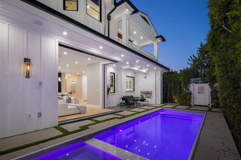 Gardner Modern - West Hollywood, 5 Bd + Office, 6 Ba, 5,506 SF, Modern, Pool-Hot Tub, Indoor-Outdoor Living, Theater-13