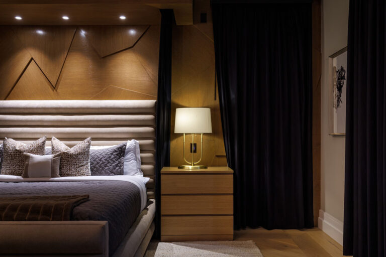 Gardner Modern - West Hollywood, 5 Bd + Office, 6 Ba, 5,506 SF, Modern, Pool-Hot Tub, Indoor-Outdoor Living, Theater-18