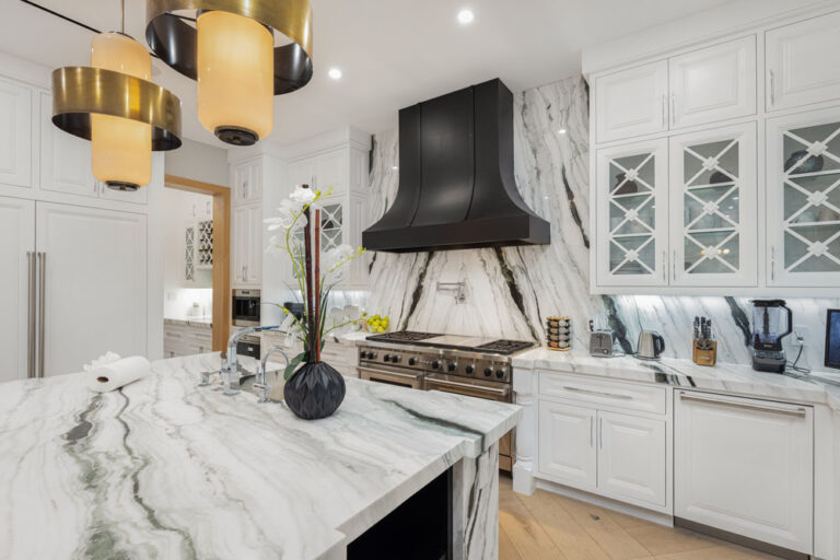 Gardner Modern - West Hollywood, 5 Bd + Office, 6 Ba, 5,506 SF, Modern, Pool-Hot Tub, Indoor-Outdoor Living, Theater-42