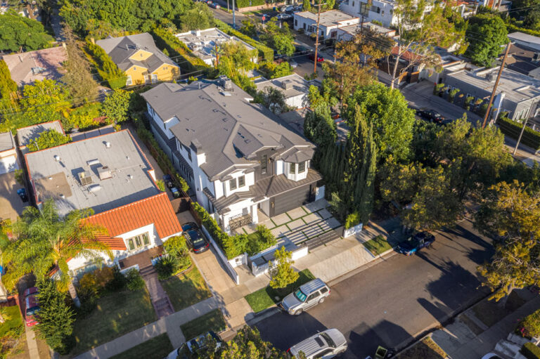 Gardner Modern - West Hollywood, 5 Bd + Office, 6 Ba, 5,506 SF, Modern, Pool-Hot Tub, Indoor-Outdoor Living, Theater-54