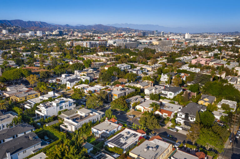 Gardner Modern - West Hollywood, 5 Bd + Office, 6 Ba, 5,506 SF, Modern, Pool-Hot Tub, Indoor-Outdoor Living, Theater-57
