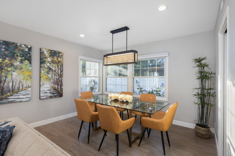 Hidden Valley Pl - Beverly Hills, 3 Bd, 4 Ba, Newly Renovated, Large Backyard, Private, Mini Basketball, Putting Green, Gym-Office, Canyon Views-12