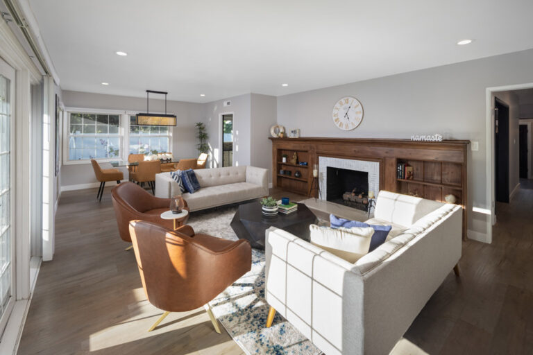 Hidden Valley Pl - Beverly Hills, 3 Bd, 4 Ba, Newly Renovated, Large Backyard, Private, Mini Basketball, Putting Green, Gym-Office, Canyon Views-19