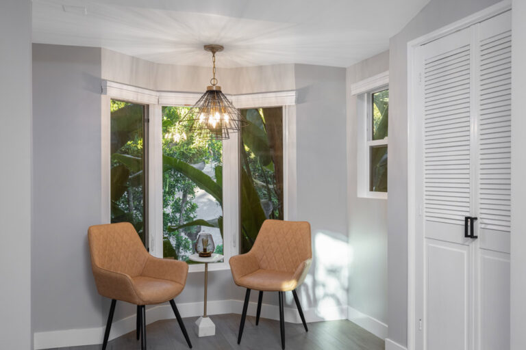 Hidden Valley Pl - Beverly Hills, 3 Bd, 4 Ba, Newly Renovated, Large Backyard, Private, Mini Basketball, Putting Green, Gym-Office, Canyon Views-25