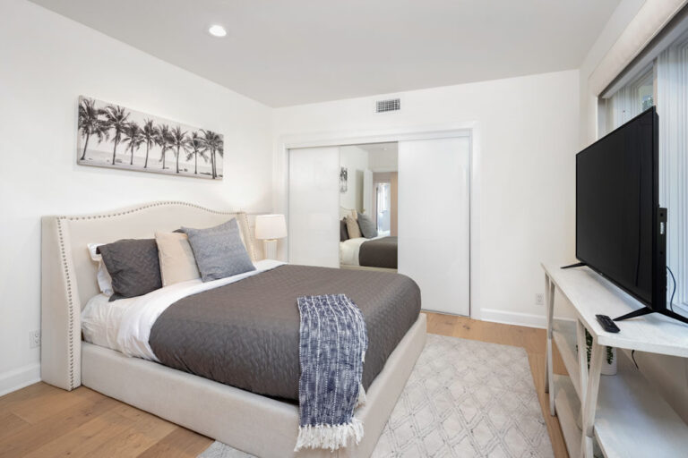 Stradella - Bel Air, 3 Bd, 4 Ba, 3,610 SF Contemporary Mediterranean Resort-Style Yard Terraces Cabana Infinity Pool-Spa Stunning Views Private-Gated -20