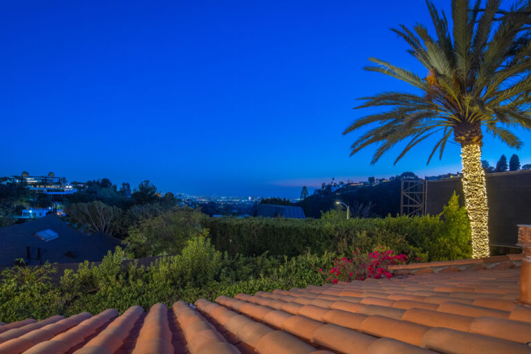 Stradella - Bel Air, 3 Bd, 4 Ba, 3,610 SF Contemporary Mediterranean Resort-Style Yard Terraces Cabana Infinity Pool-Spa Stunning Views Private-Gated -39