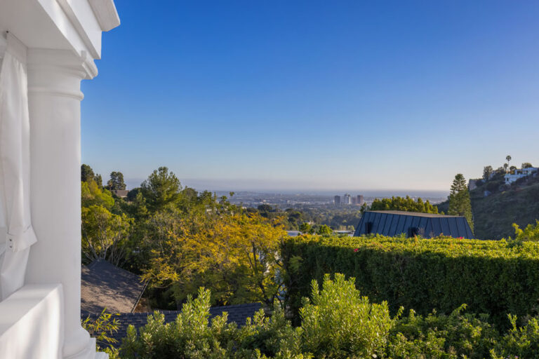 Stradella - Bel Air, 3 Bd, 4 Ba, 3,610 SF Contemporary Mediterranean Resort-Style Yard Terraces Cabana Infinity Pool-Spa Stunning Views Private-Gated -49