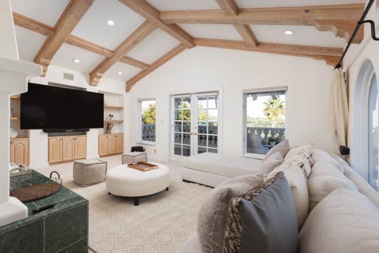 Stradella - Bel Air, 3 Bd, 4 Ba, 3,610 SF Contemporary Mediterranean Resort-Style Yard Terraces Cabana Infinity Pool-Spa Stunning Views Private-Gated -9